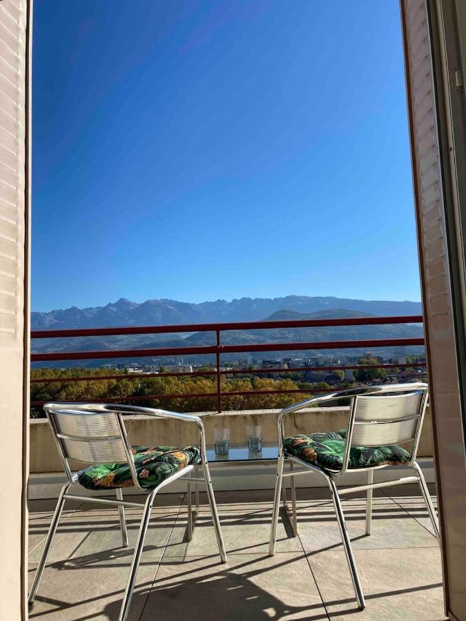 Appartement 2 Terrasses vue à 360 sur les montagnes à Grenoble Extérieur photo